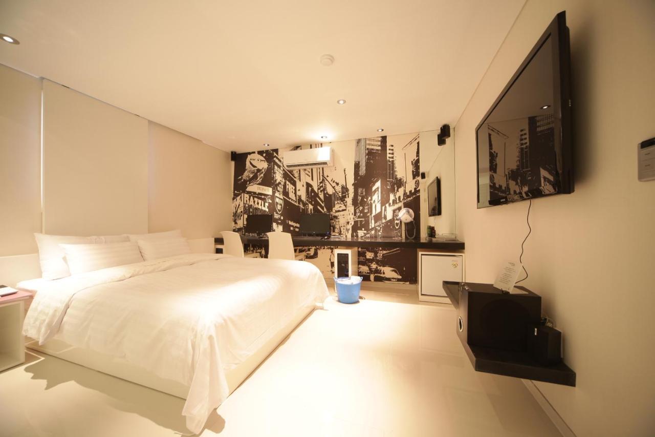 Hotel Pop Jongno Seul Esterno foto